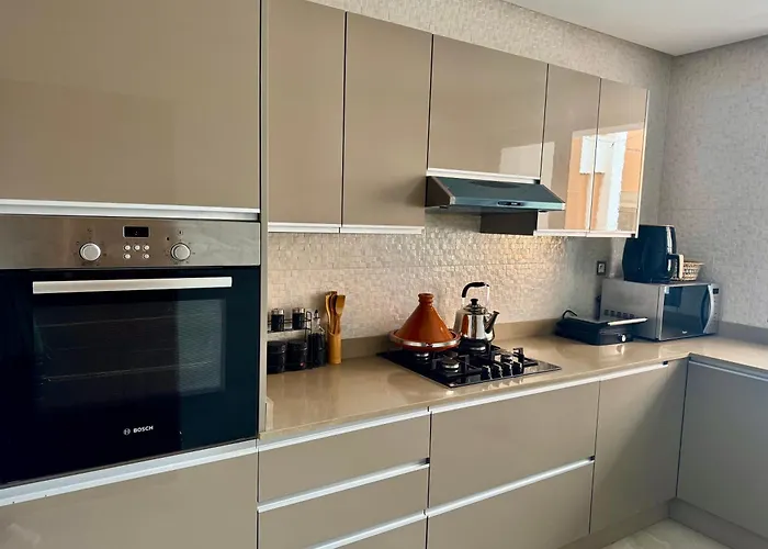Appartement Moderne Et Bien Situe A Agadir