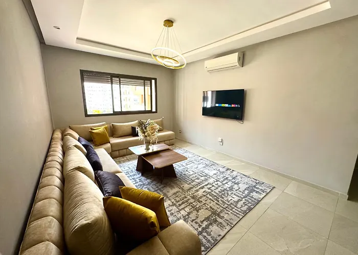 Appartement Moderne Et Bien Situe A Agadir