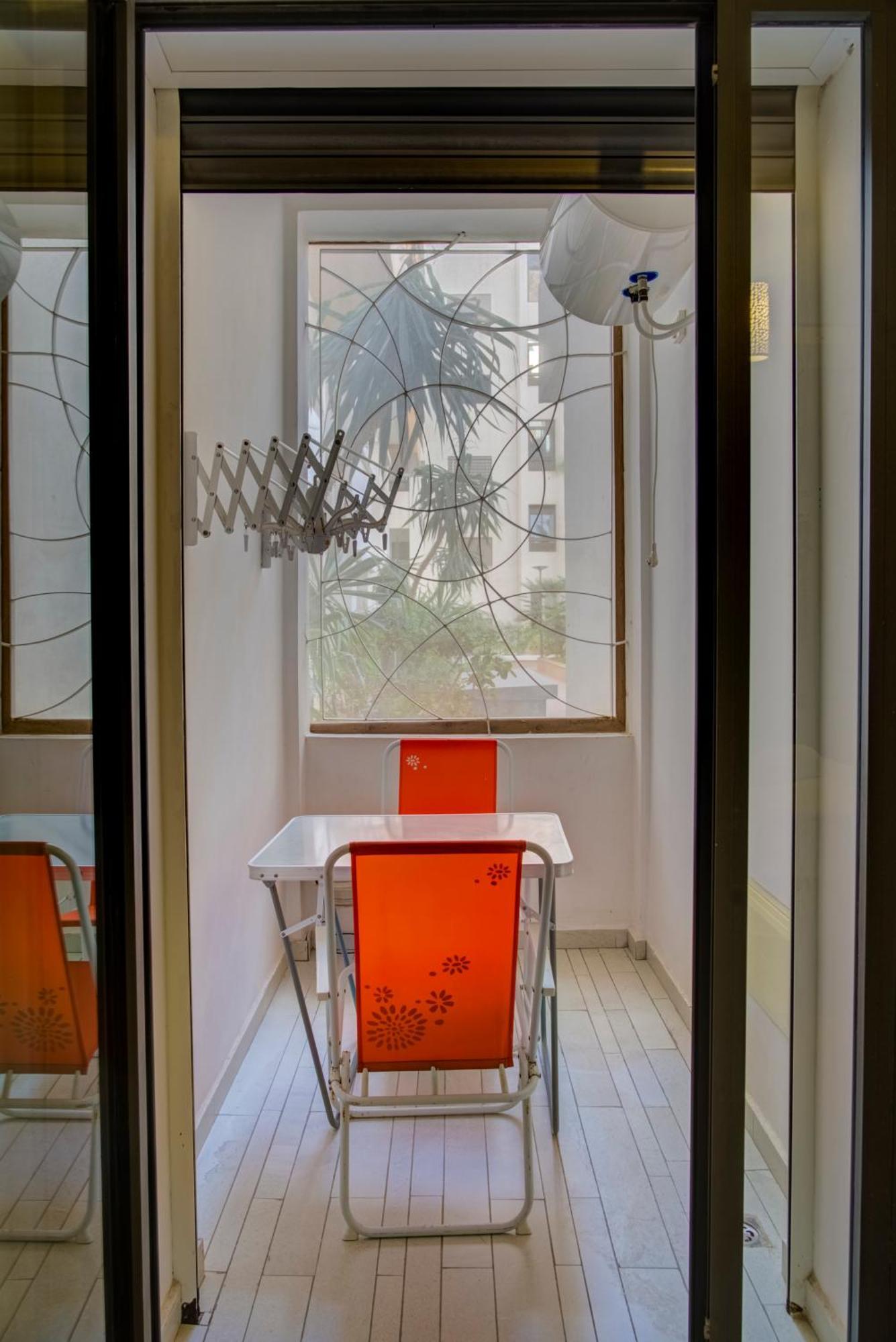 Moderne Et Bien Situe A Appartement *